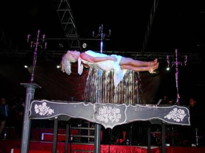 il y a un truc.............